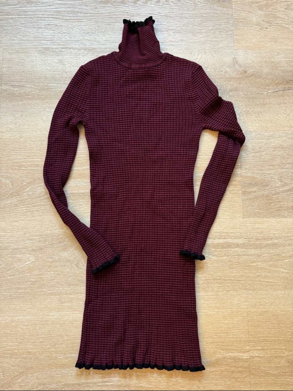 Forever 21 Maroon Stretchy Striped Turtleneck Bodycon Dress Women’s Size Small